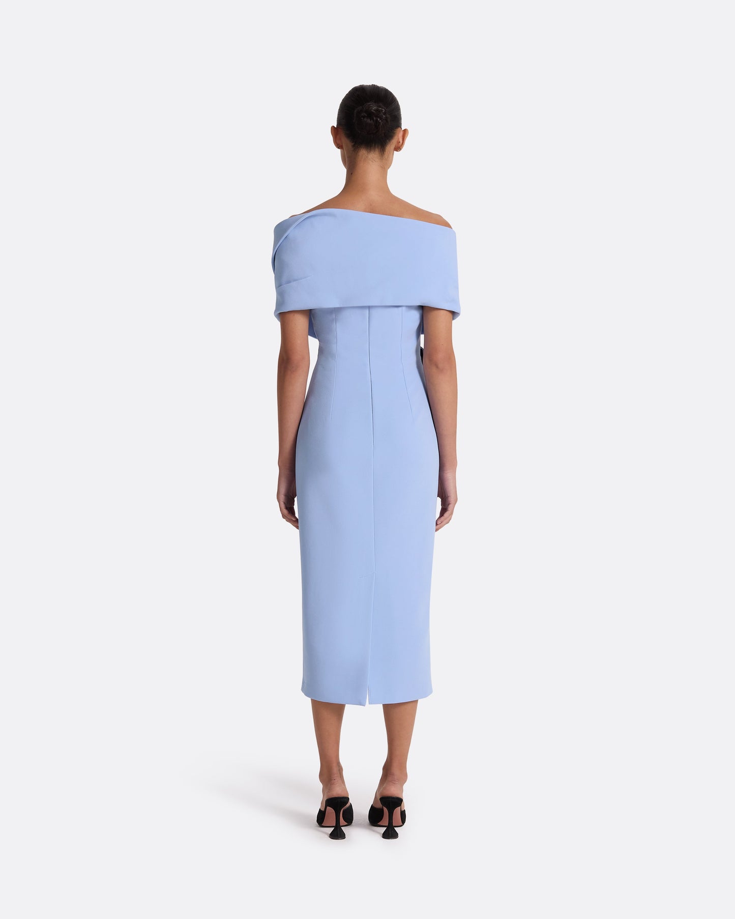 Iana Carolina Blue Midi Dress