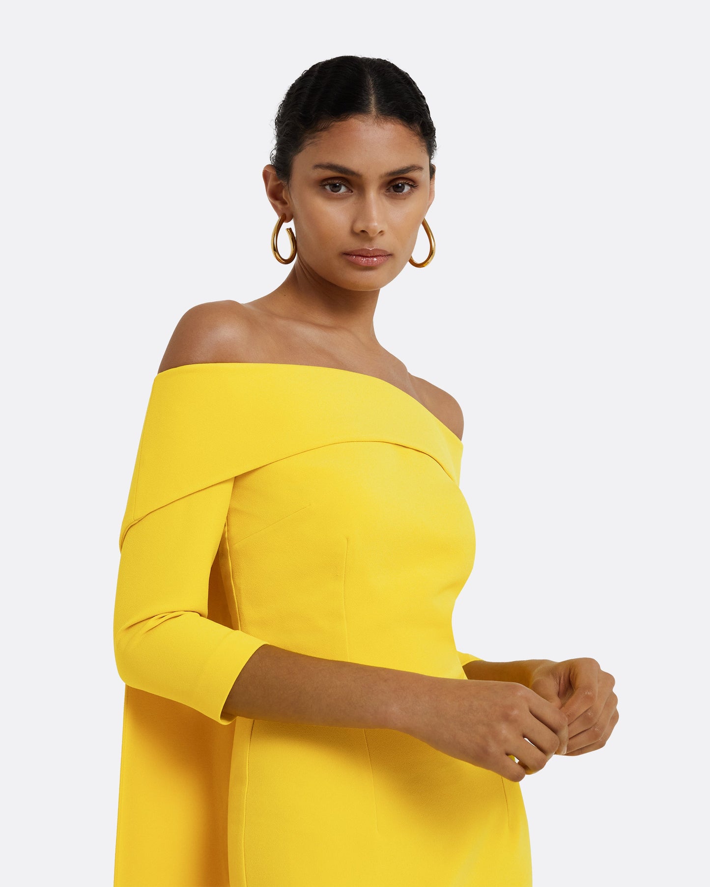 Bellara Canary Harness & Soshin Dress