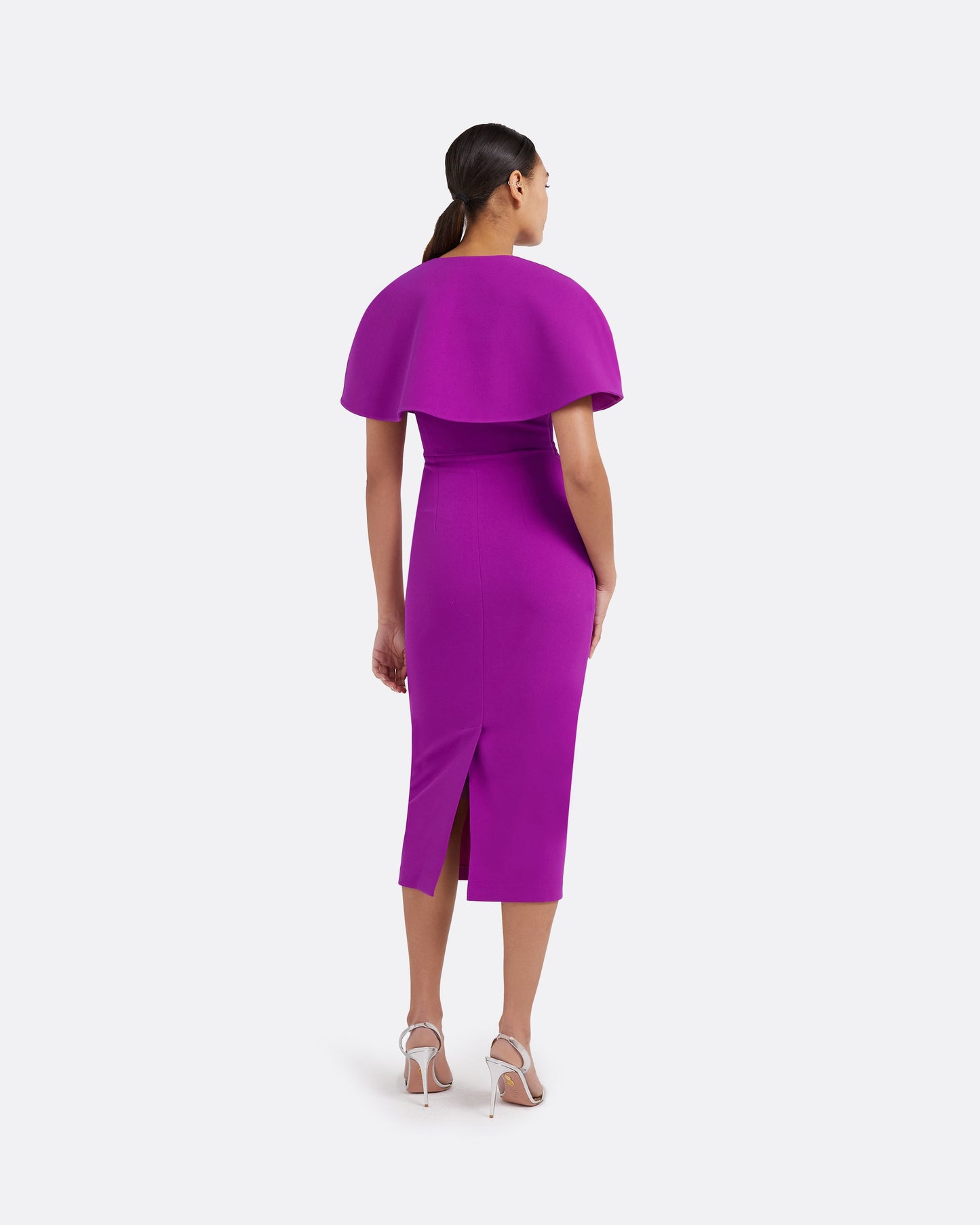 Kepuret Magenta Cape