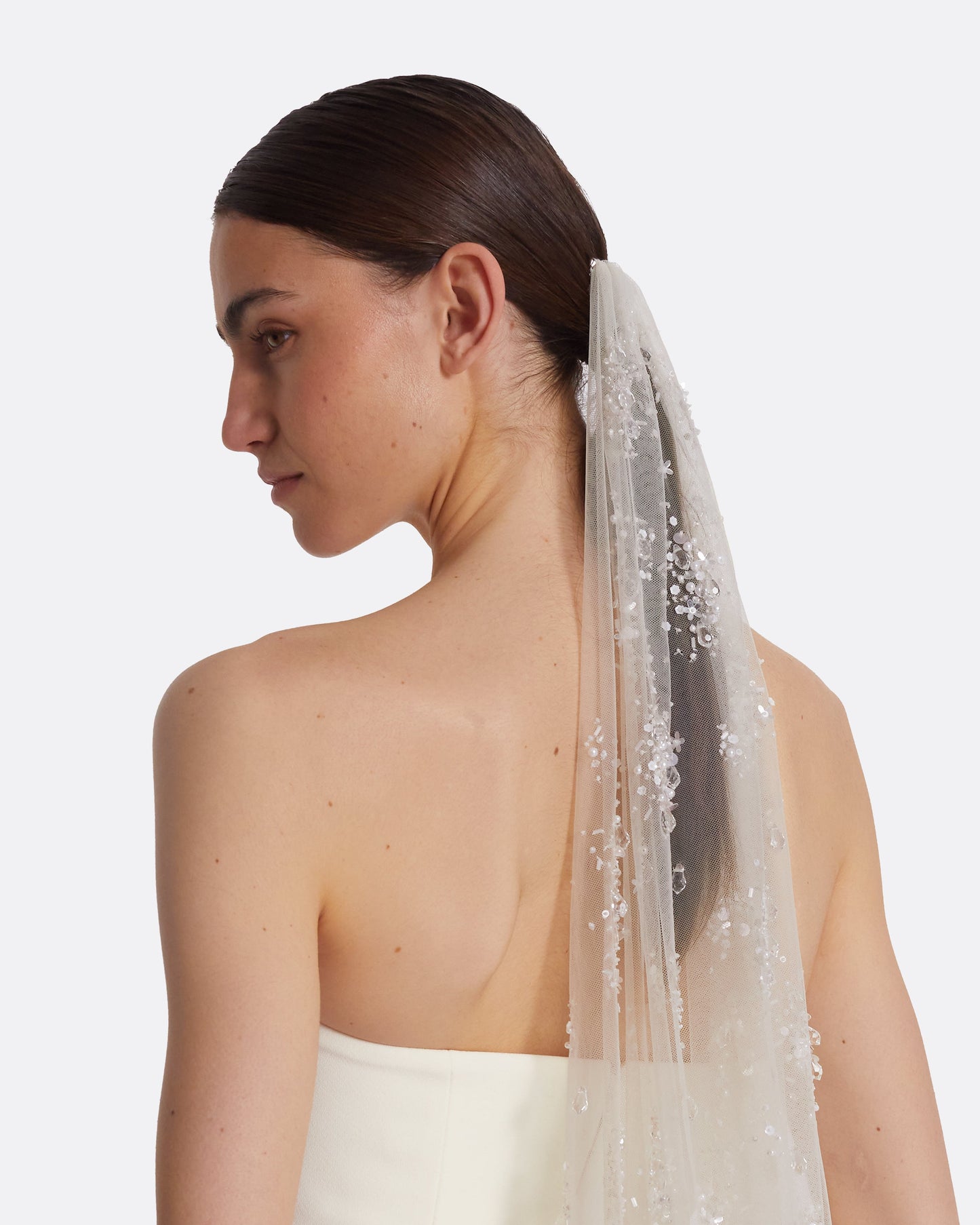 Edith Bouquet Embroidered Veil