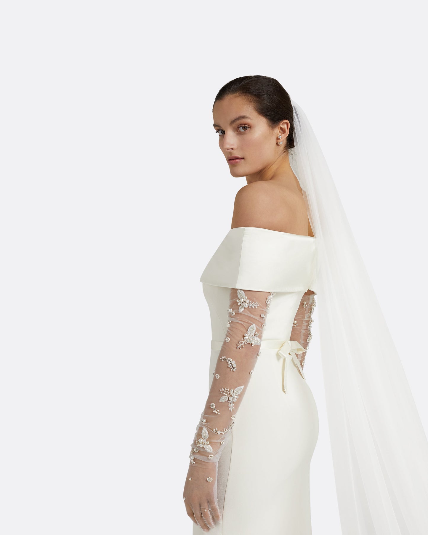 Hester Ivory Long Veil