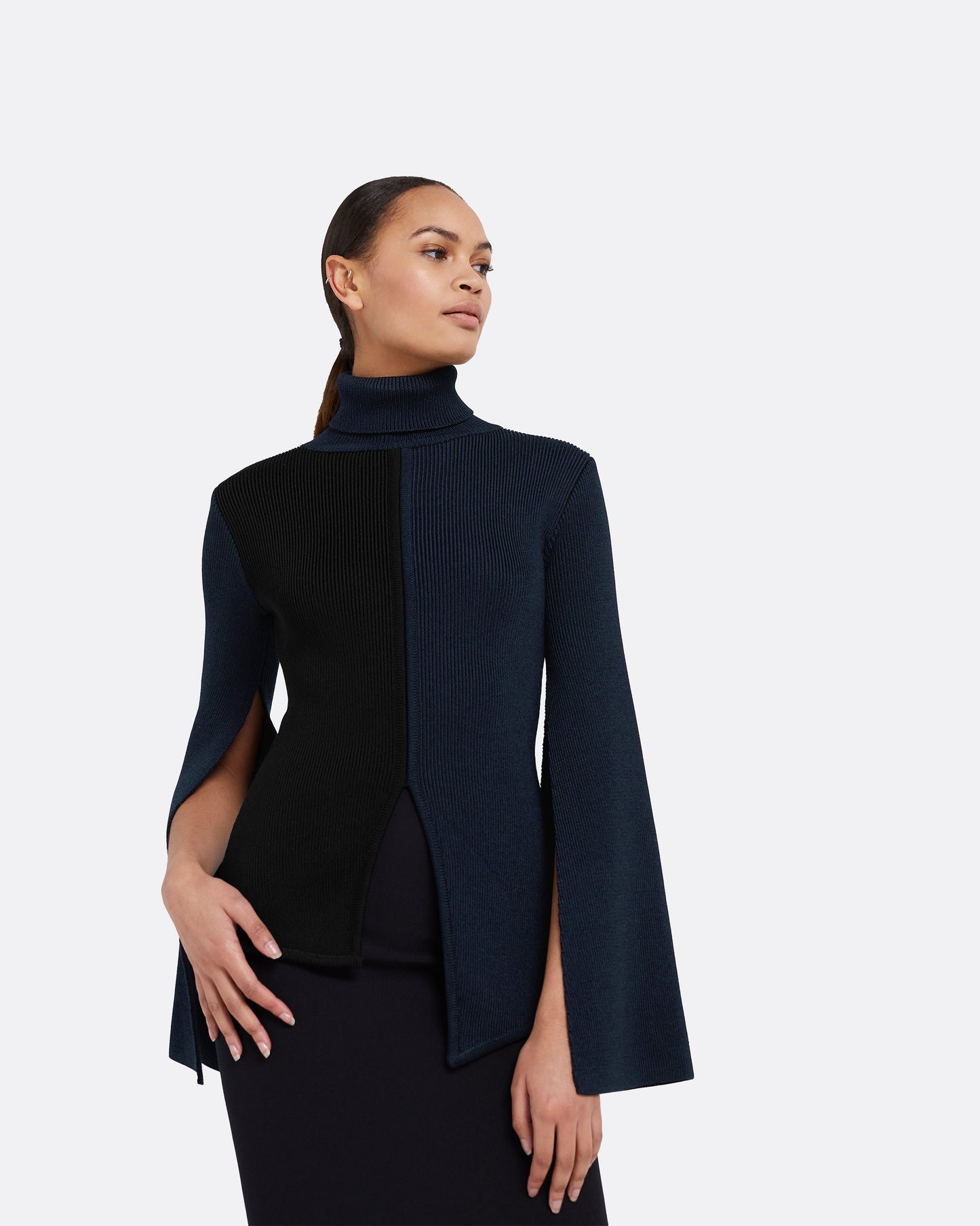 Gigi Knit In Navy & Black