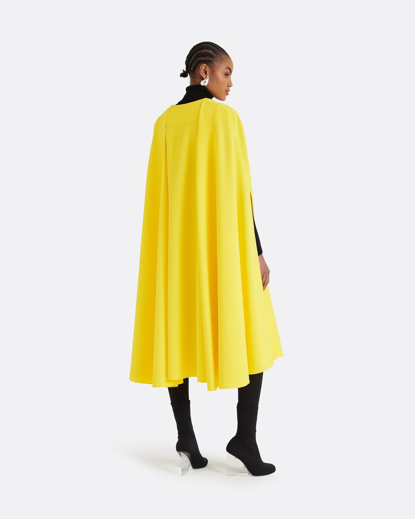 Ronal Buttercup Cape