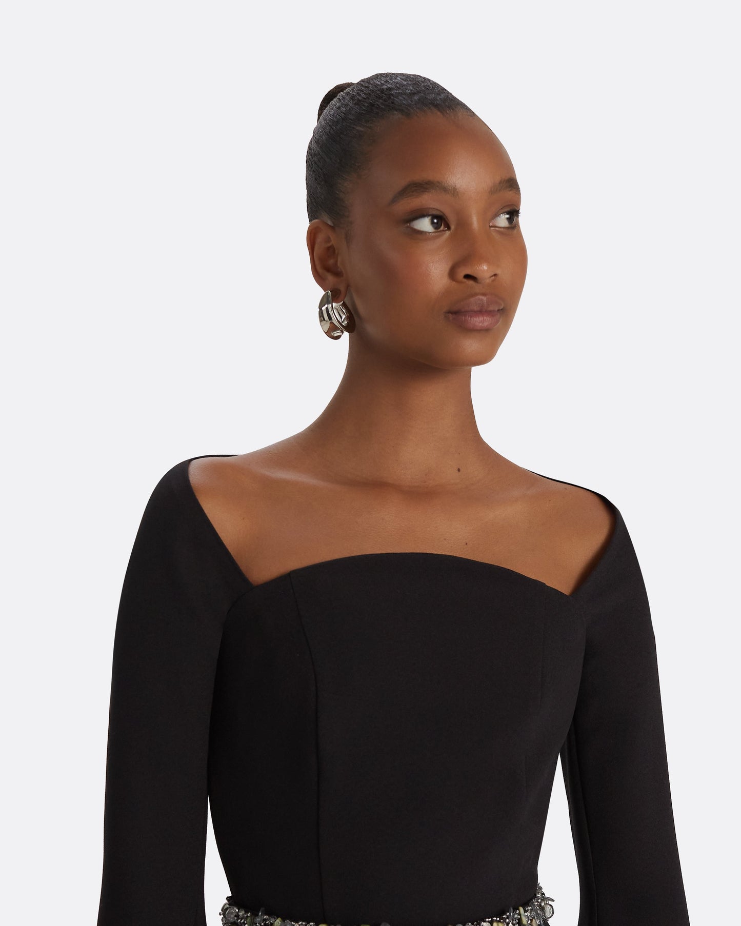 Aubrene Black Short Dress With Embroidered Belt